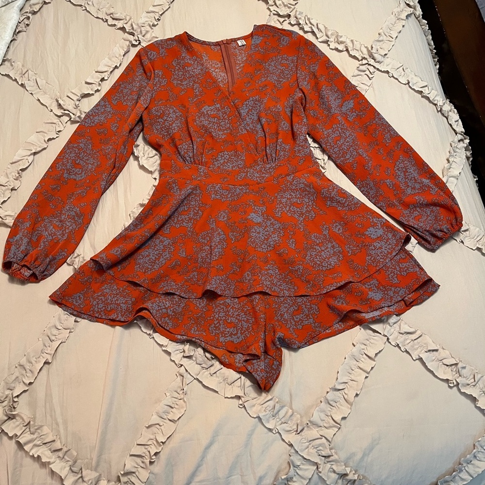 Relipop Floral Wrap Dress in Rust and Blue NWOT S length 29”, pit-to-pit 18” - Picture 5 of 8